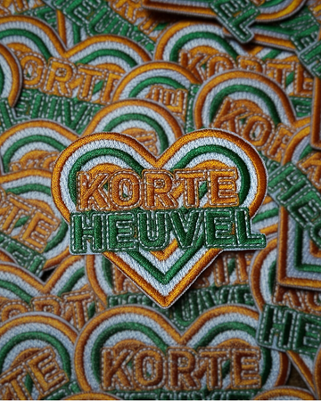 Korte heuvel embleem