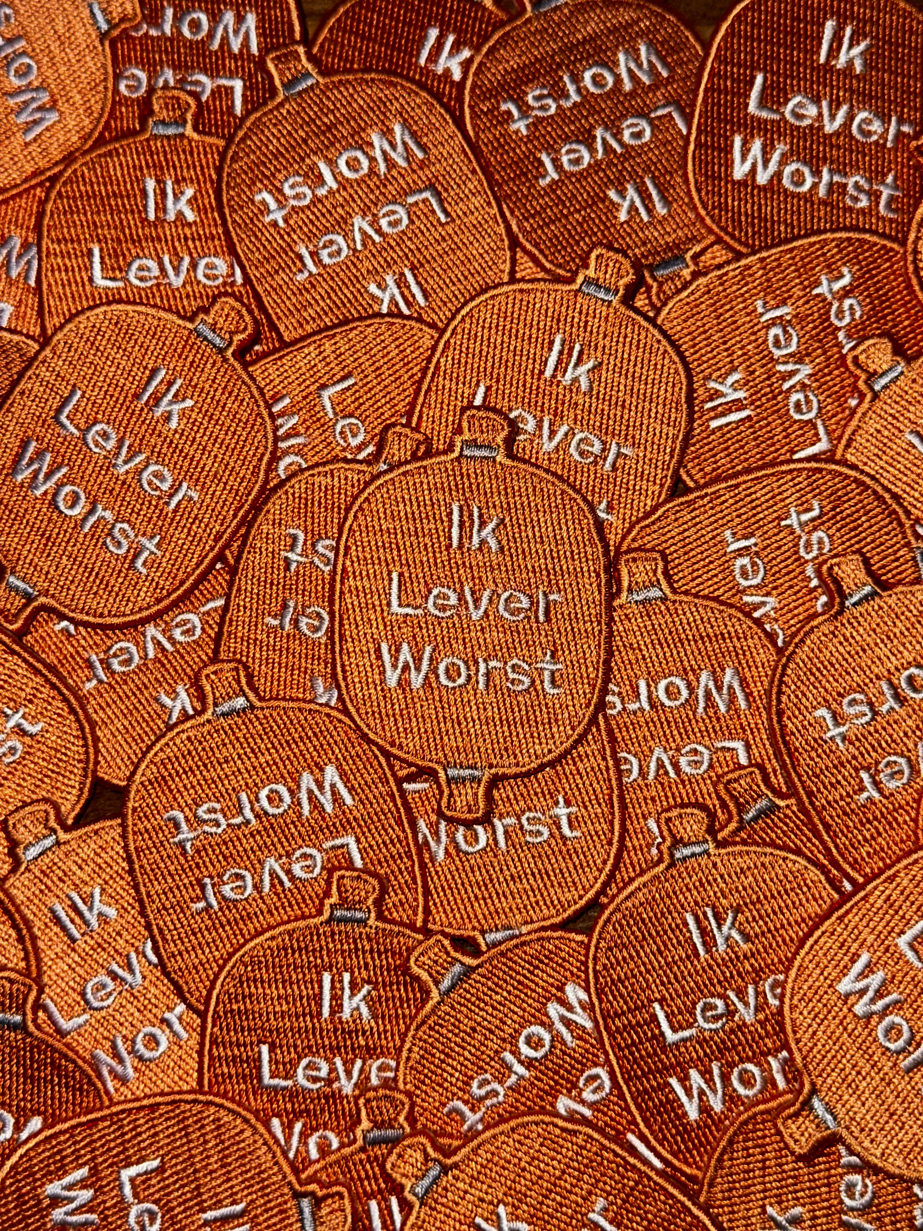 Ik-Lever-Worst-embleem